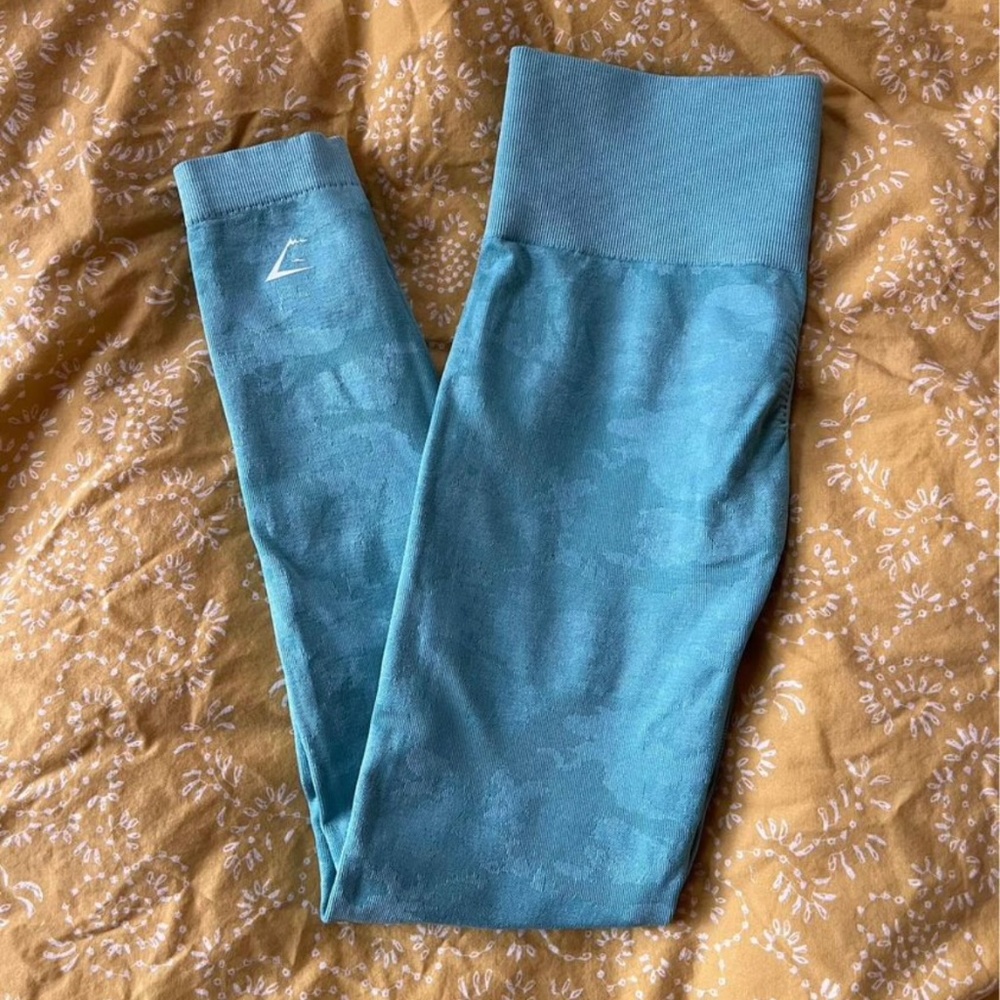 GYMSHARK Adapt camo leggings